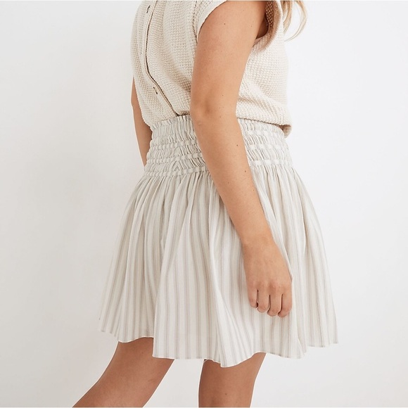 Madewell NWT Smocked Pull-On Mini Skirt in Stripe Size L - Picture 3 of 8